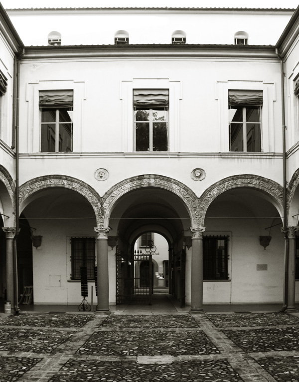 La sede di alba progetti all'interno di Palazzo Macchirelli a Imola