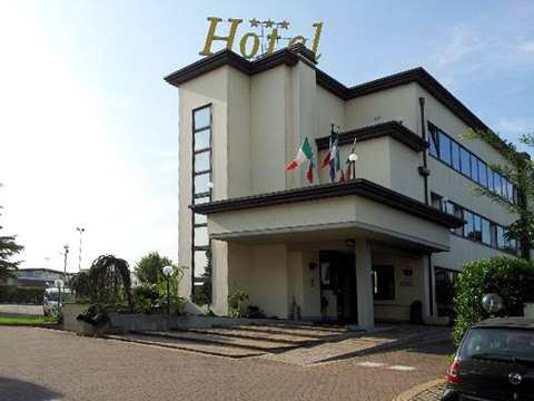 hotel il maglio imola